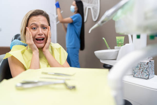 Best Emergency Dental Care for Broken or Chipped Teeth in Mentone, CA